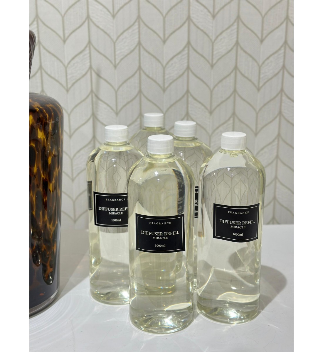 فواحه عطرية مع عيدان زجاج 5000مل  برائحه ( MIRACK) HOME FRAGRANCE